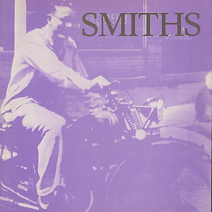 游泳教练伸进含奶摸爽69
